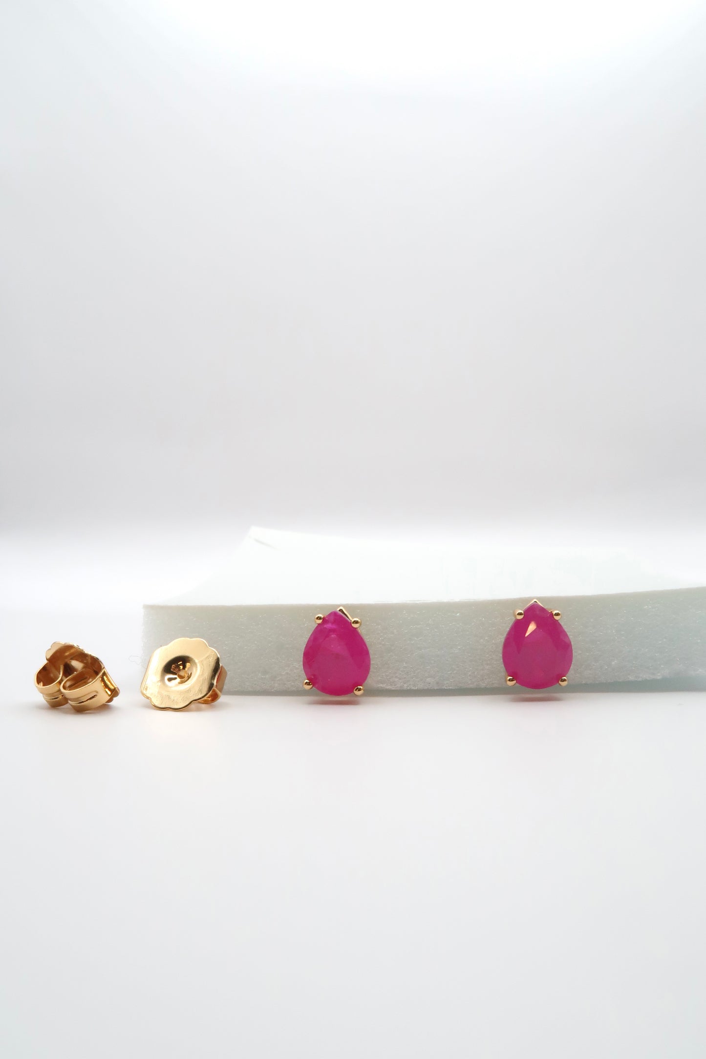Earring crystal drops - gold plated